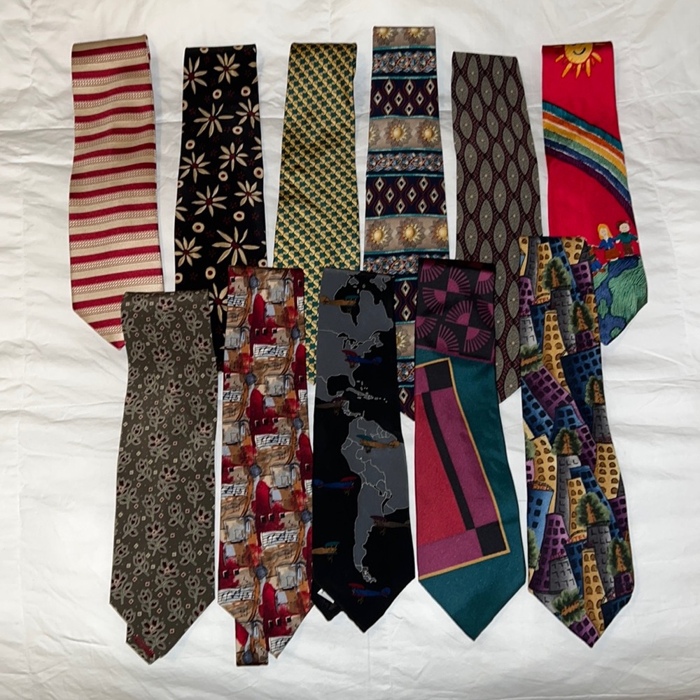 Men’s 90’s VINTAGE neckties